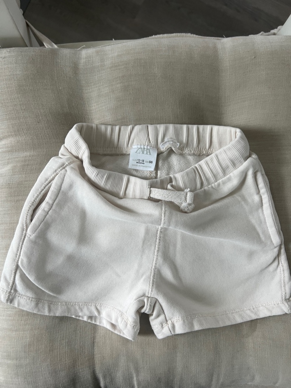 Zara Cream Knit Drawstring Shorts